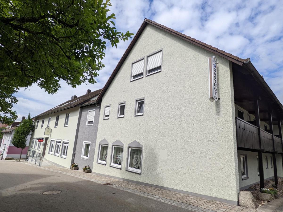 Zum Schwarzen Baeren Hotel Vohenstrauss Buitenkant foto